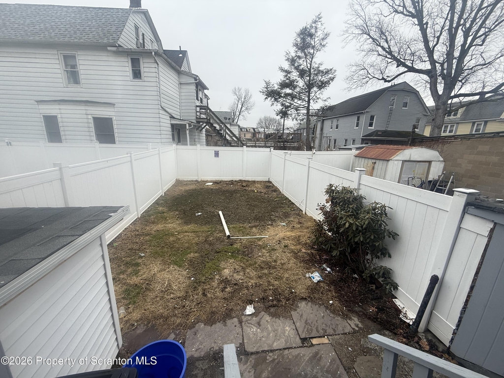 216 Horton Street - Photo 10