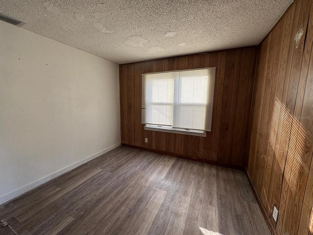 930 18th Street - Photo 16