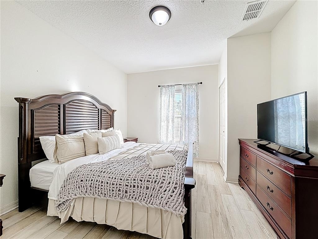 8986 Shine Drive - Photo 16
