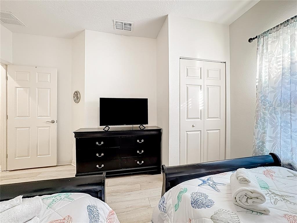 8986 Shine Drive - Photo 14