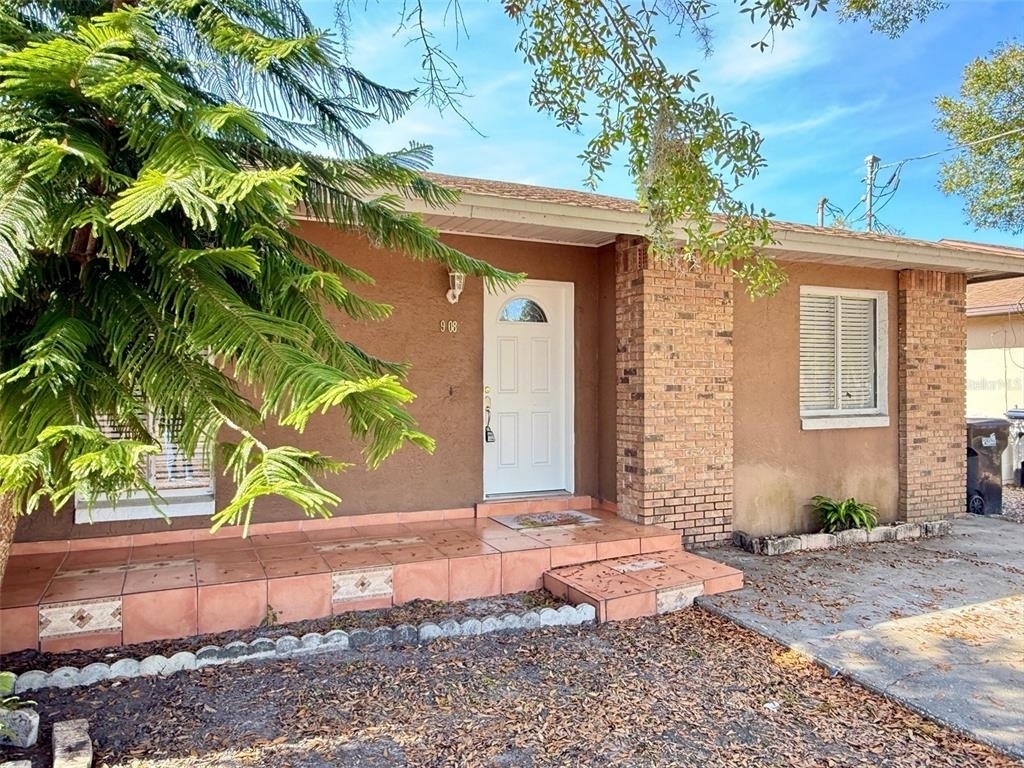 908 Tucker Avenue - Photo 2