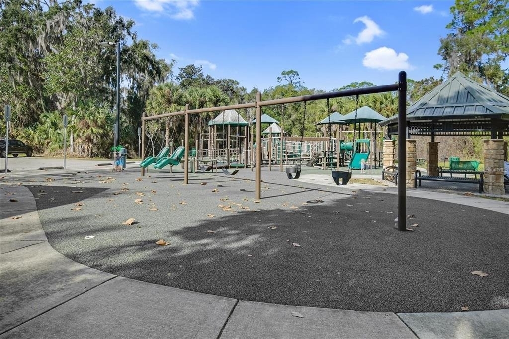120 Hibiscus Woods Court - Photo 4