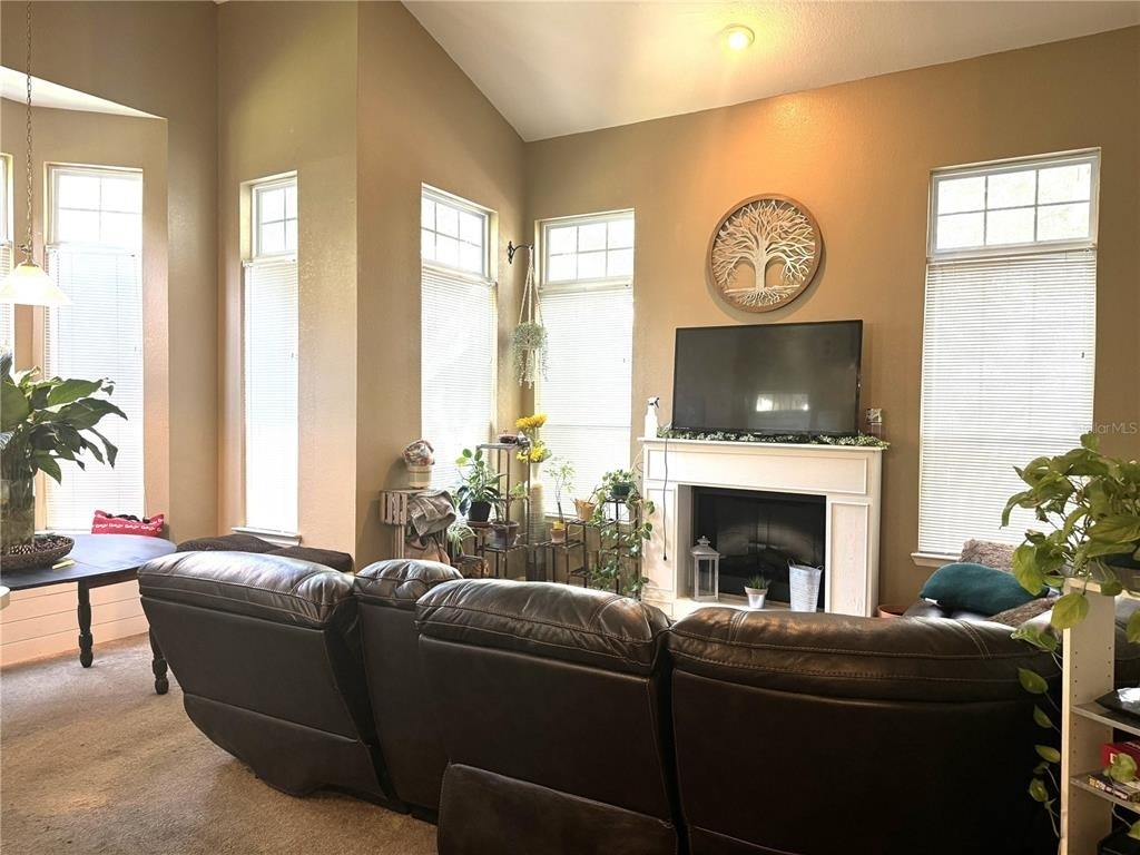 1101 Vintage Village Lane - Photo 4