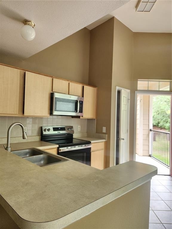 1101 Vintage Village Lane - Photo 9