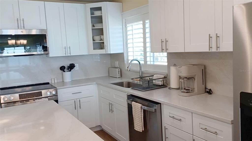 6400 Flotilla Drive - Photo 4