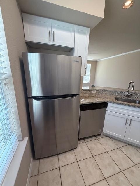 5611 Bidwell Parkway - Photo 2