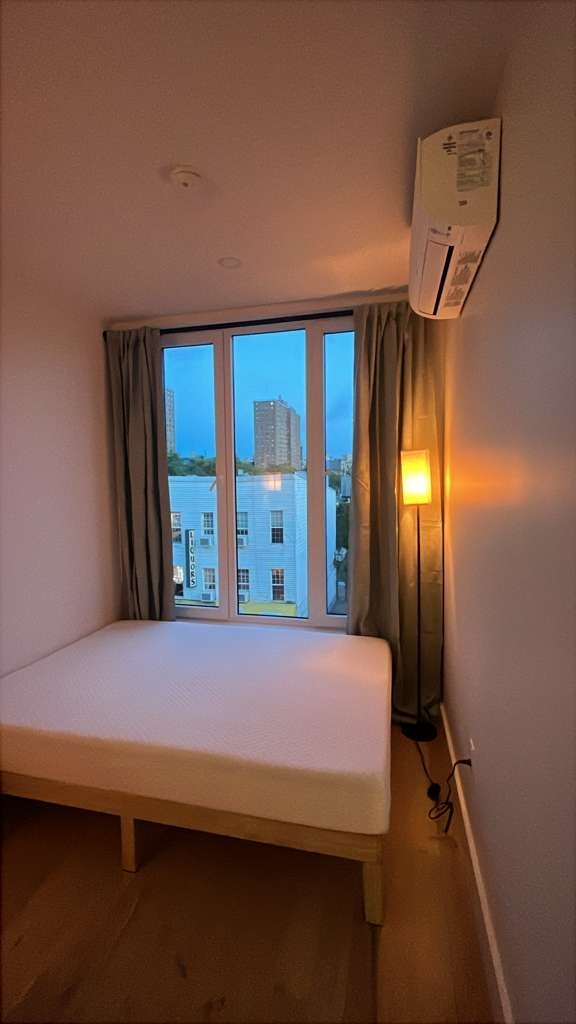 105 Moore Street - Photo 2