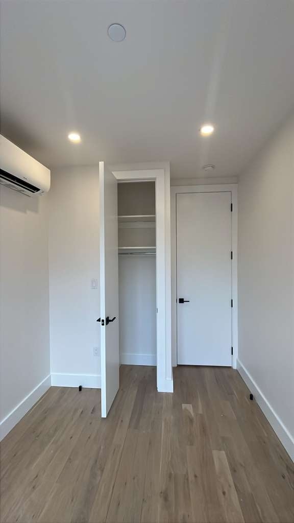 105 Moore Street - Photo 4