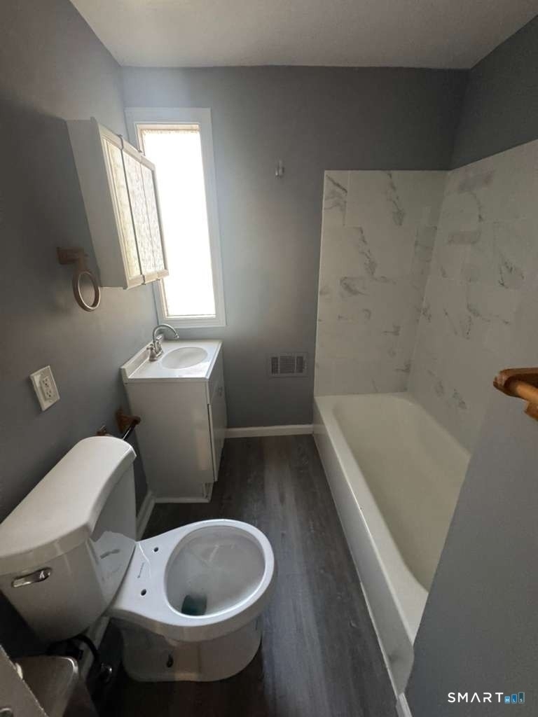 1357 Fairfield Avenue - Photo 6