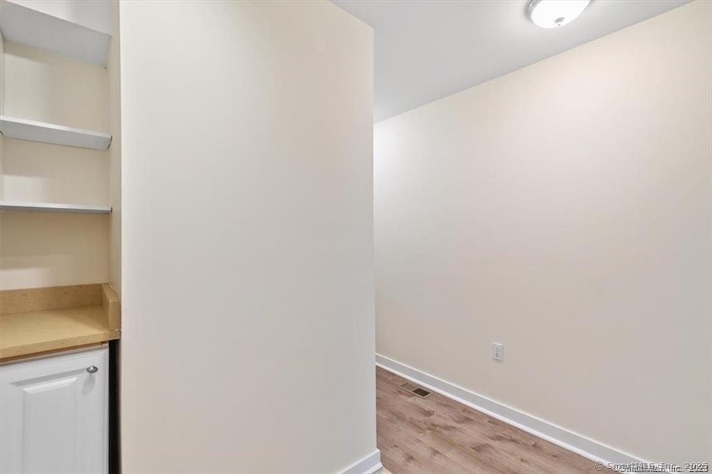 86 Howe Street - Photo 10