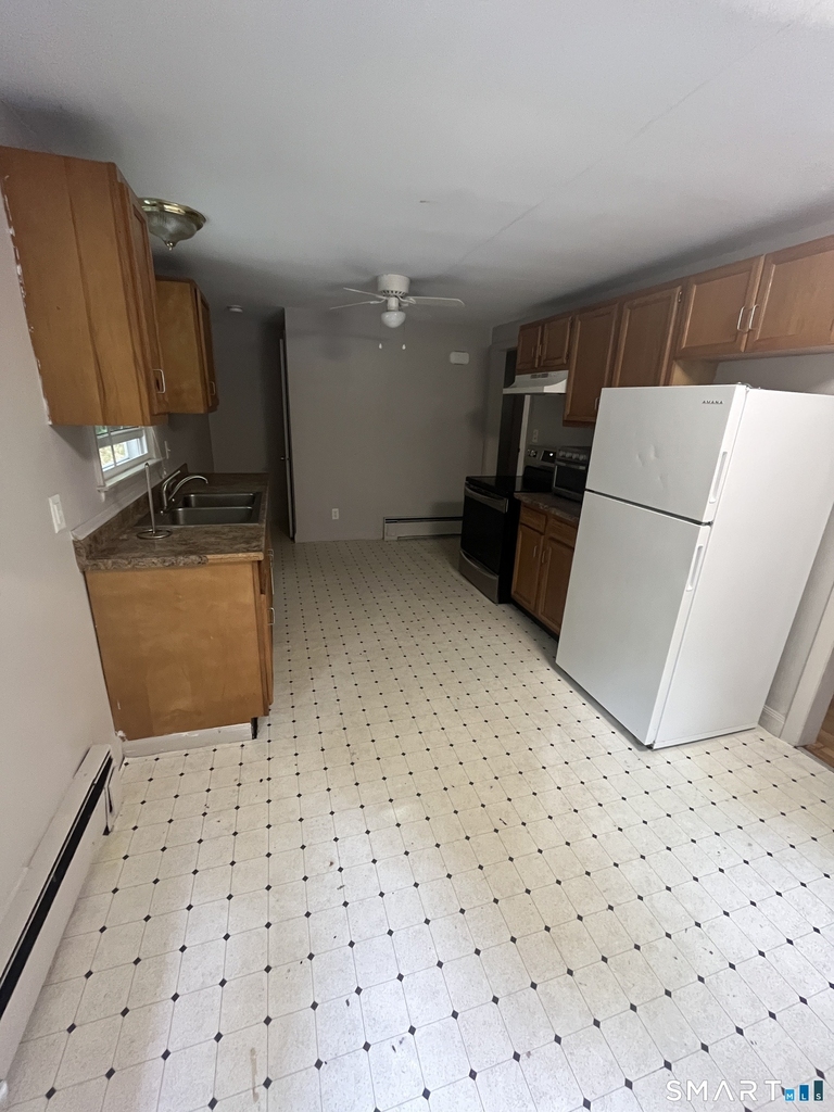 332 Richmond Road - Photo 2