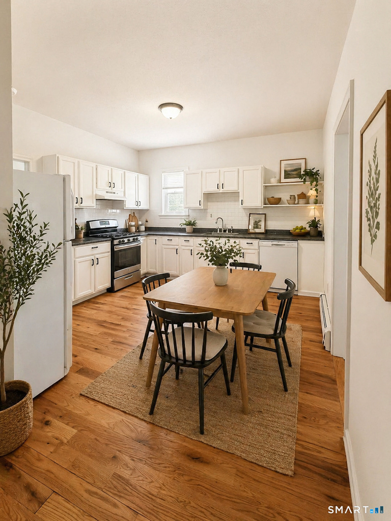 243 Elm Street - Photo 4