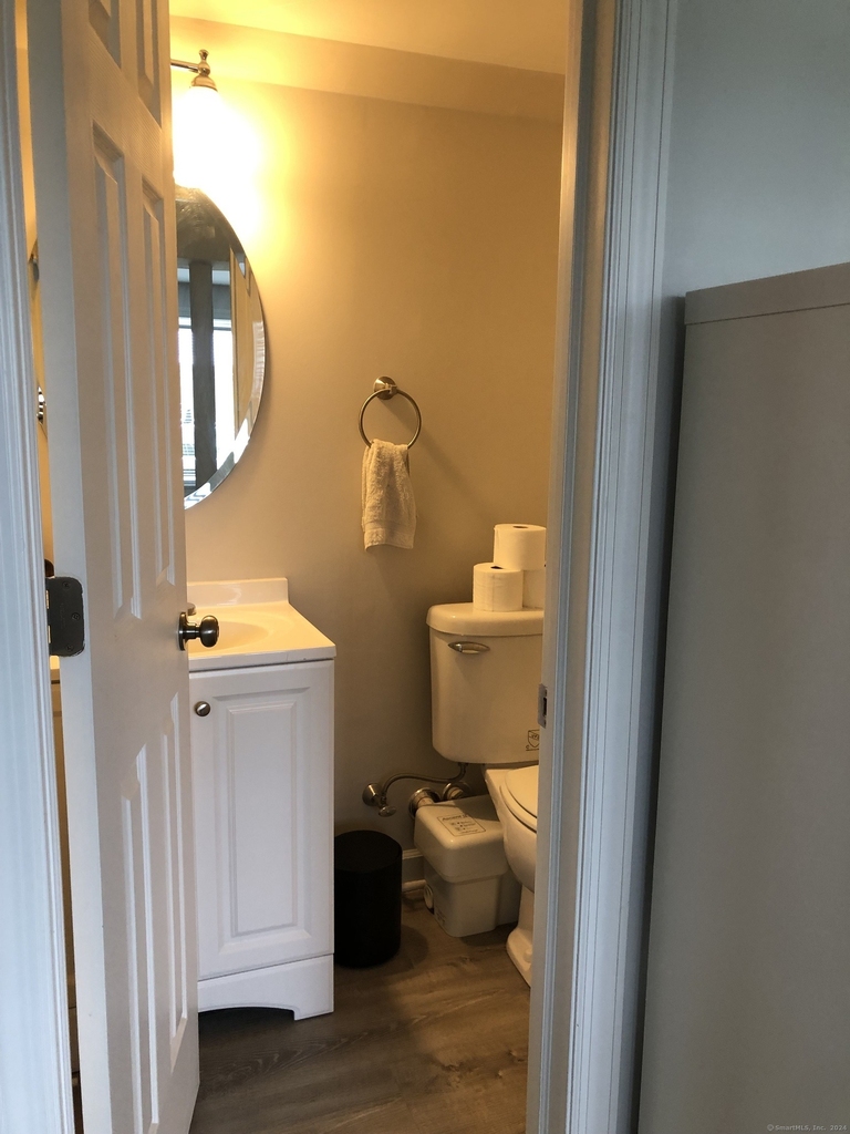 90 Iroquois Road - Photo 16