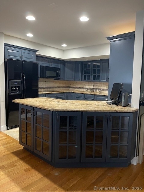 69 Harbour Close - Photo 1