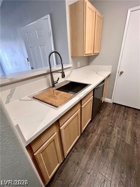 950 Seven Hills Drive - Photo 9