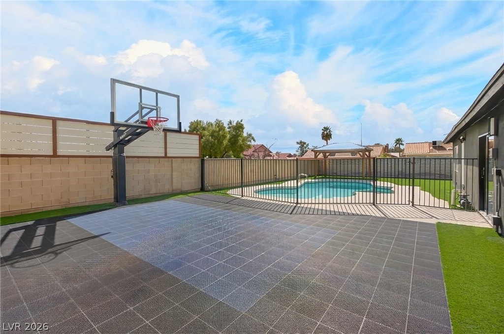 5270 Sepulveda Boulevard - Photo 26