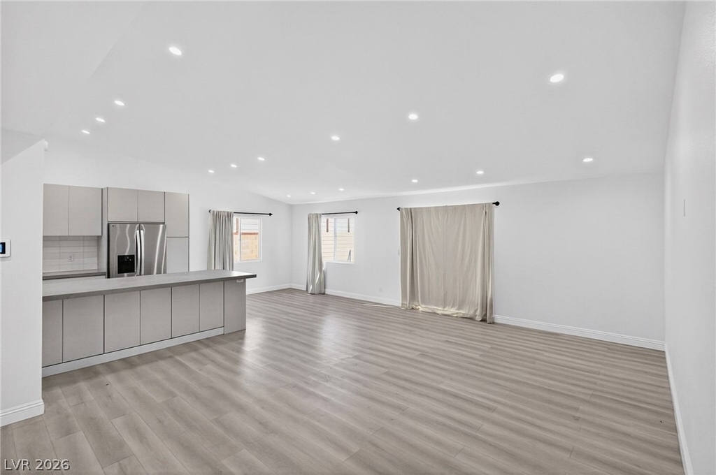 5270 Sepulveda Boulevard - Photo 3