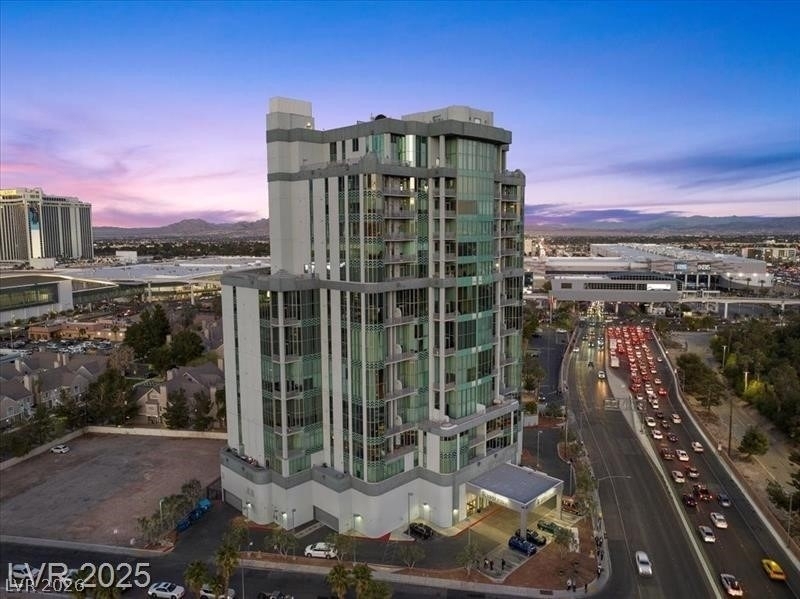 360 E Desert Inn Road - Photo 56