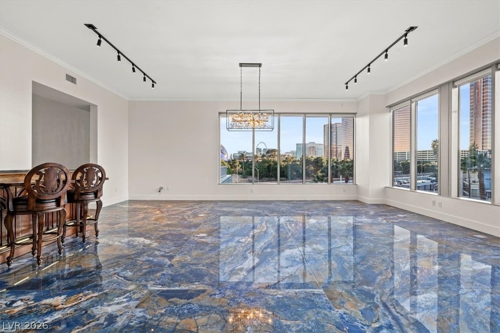 360 E Desert Inn Road - Photo 7