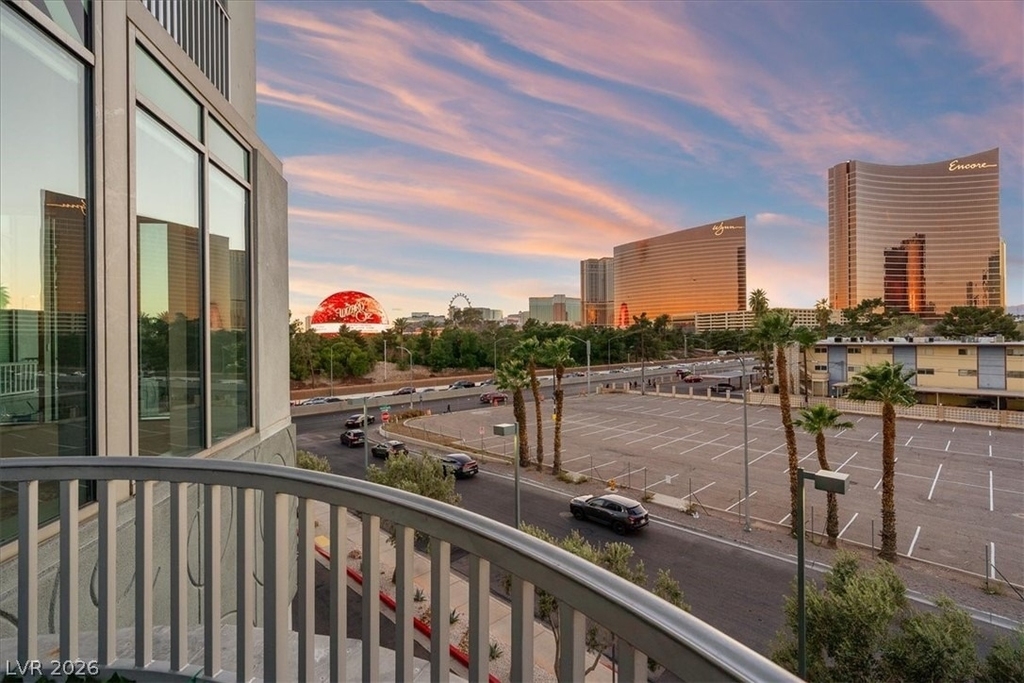 360 E Desert Inn Road - Photo 39
