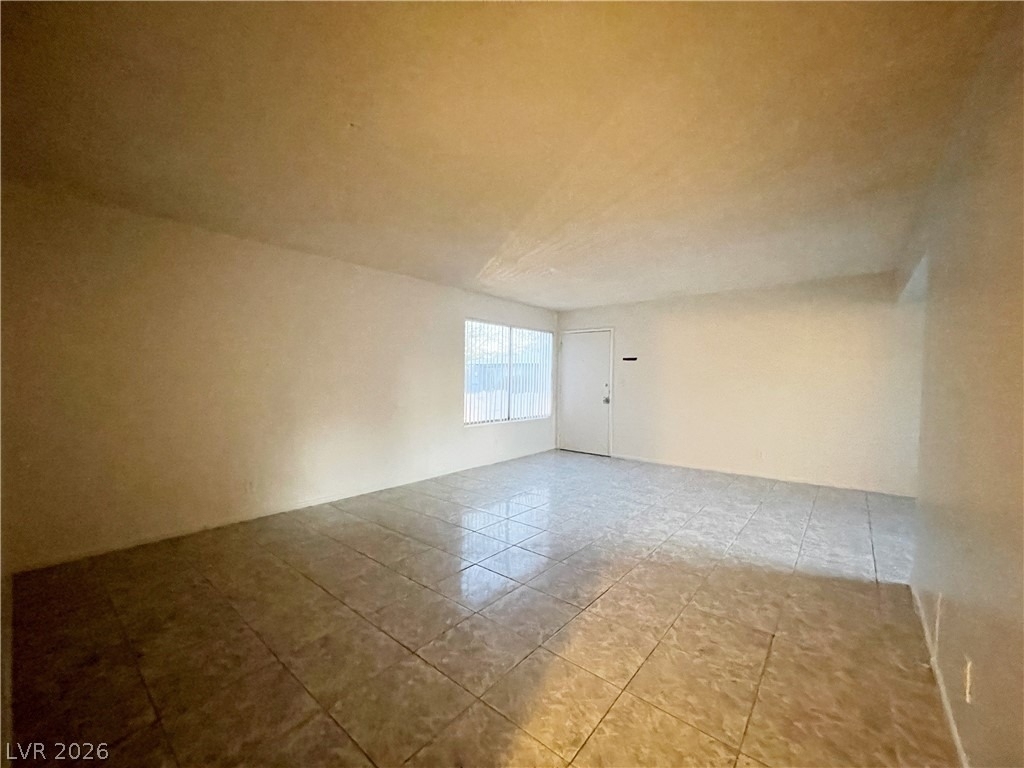 3217 Arlene Way - Photo 4