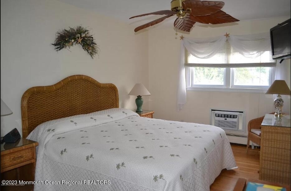 310 Maryland Avenue - Photo 9