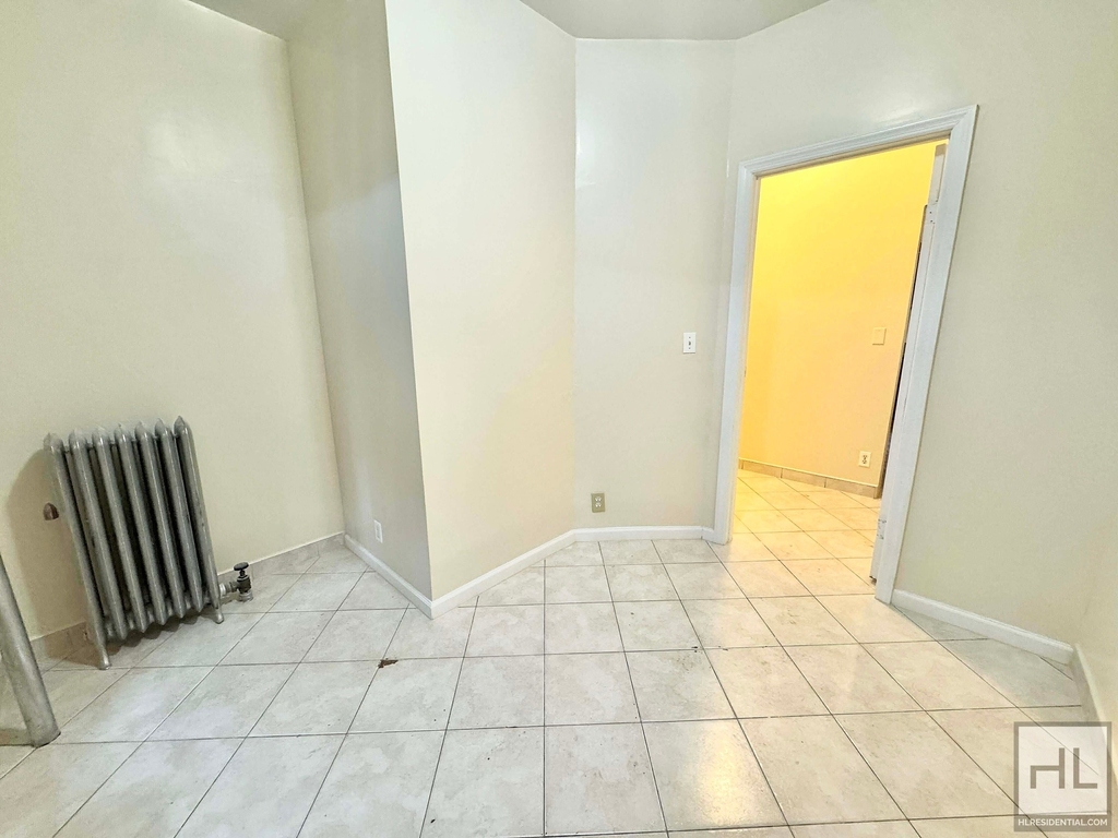 78 Street - Photo 4