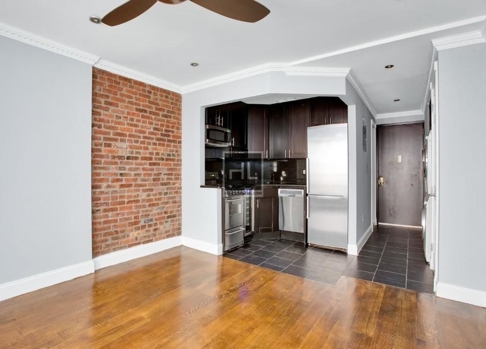 East 26th Street - Photo 2