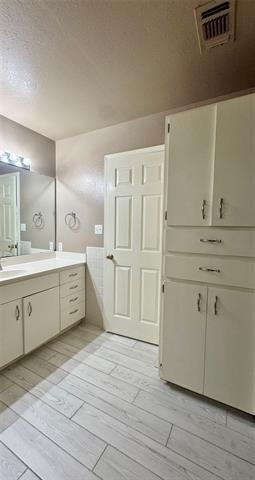 7001 Porthville Drive - Photo 9