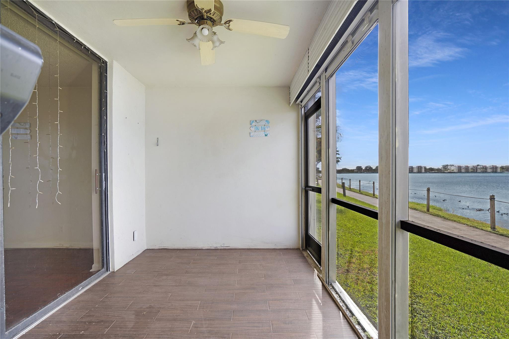 109 Lake Emerald Drive - Photo 27