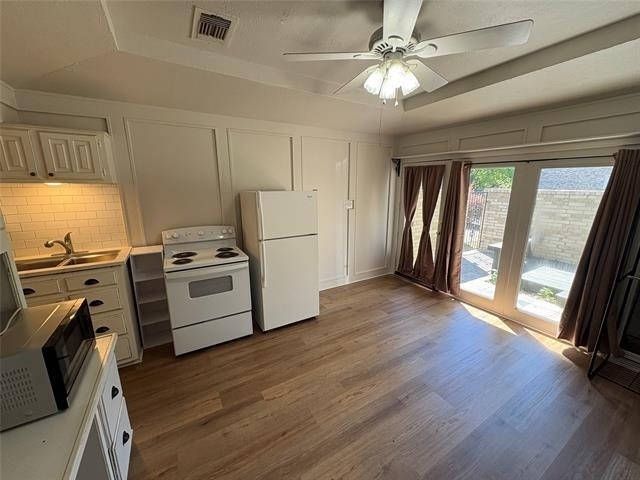 900 N Austin Street - Photo 11