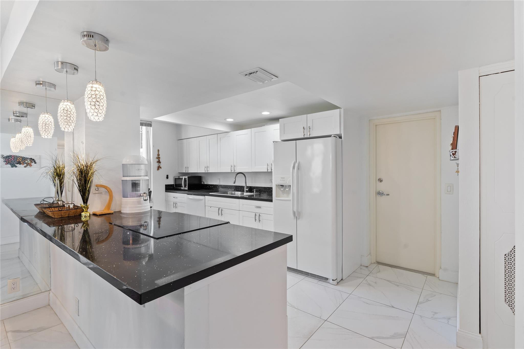 4280 Galt Ocean Drive - Photo 7