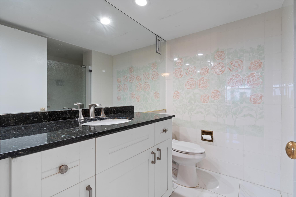 4280 Galt Ocean Drive - Photo 19