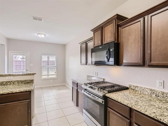 4315 Elderberry Street - Photo 8