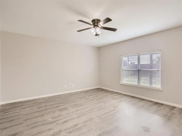4315 Elderberry Street - Photo 5