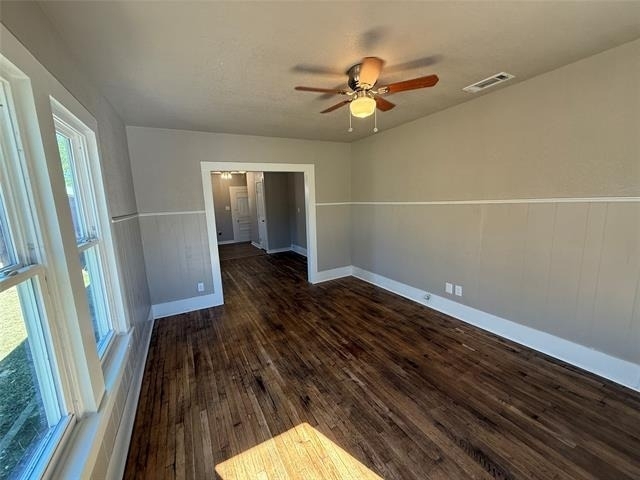 705 E 9th Street - Photo 19