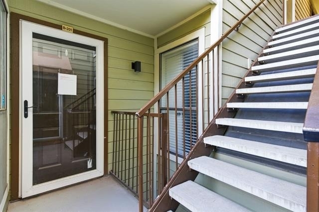 3101 Sondra Drive - Photo 5