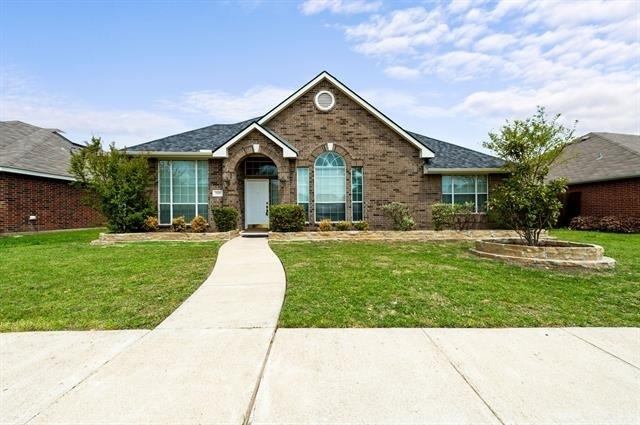 3205 Hamlett Lane - Photo 0
