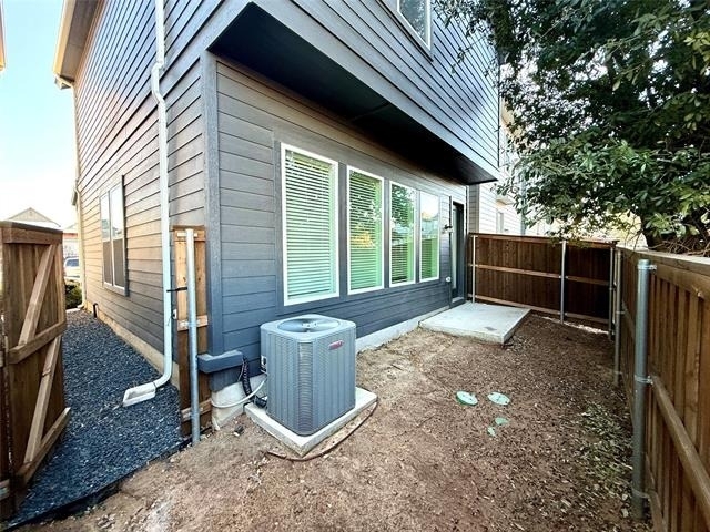 760 W Bedford Euless Road - Photo 9