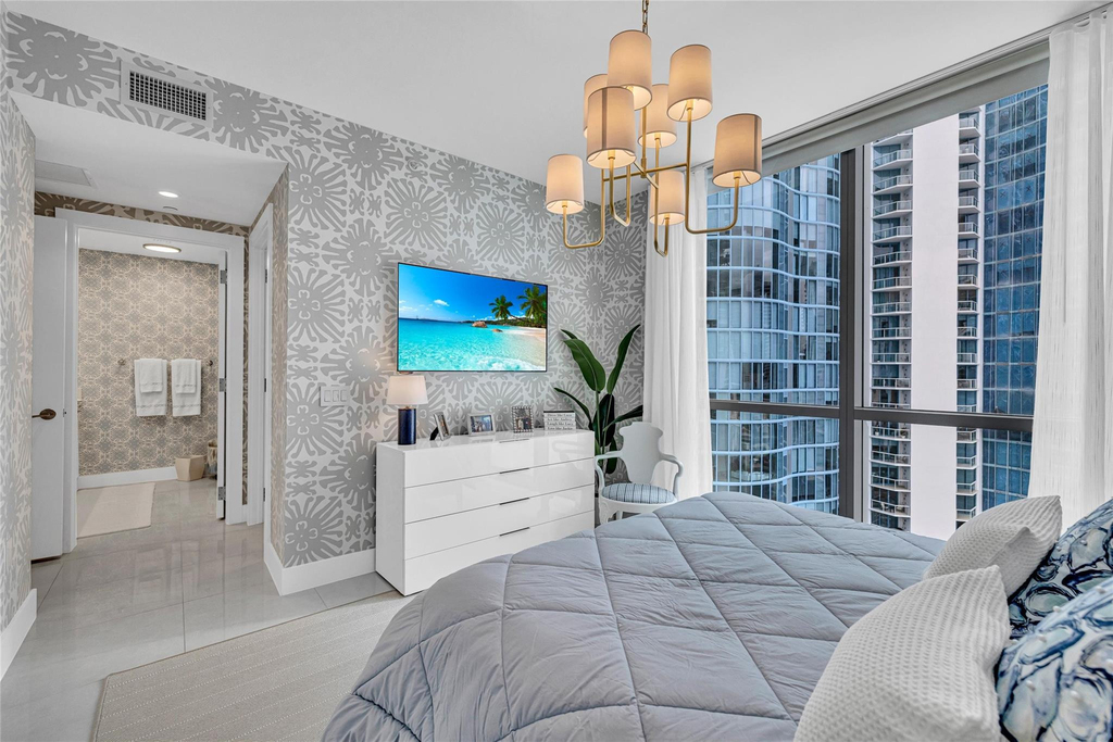 100 E Las Olas Boulevard - Photo 25
