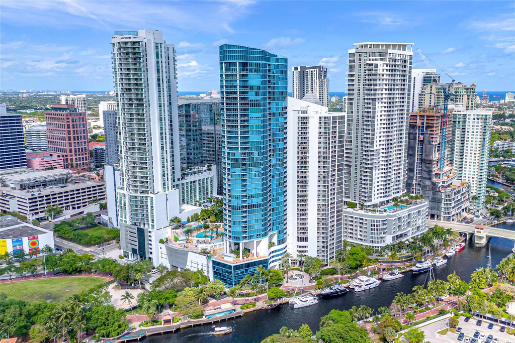 100 E Las Olas Boulevard - Photo 44