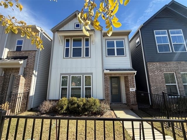509 S Mary Street - Photo 0