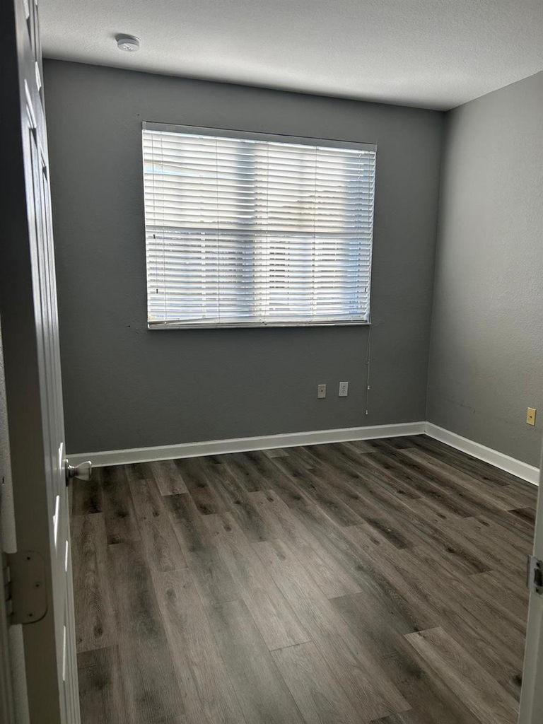 11486 Nw 77th Street - Photo 15
