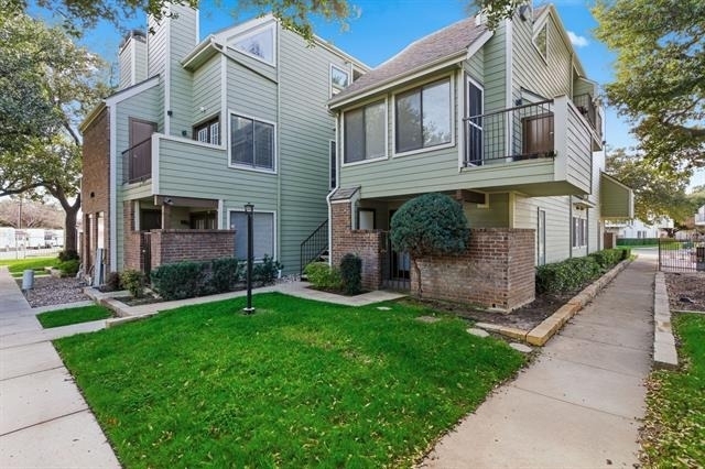 3101 Sondra Drive - Photo 1