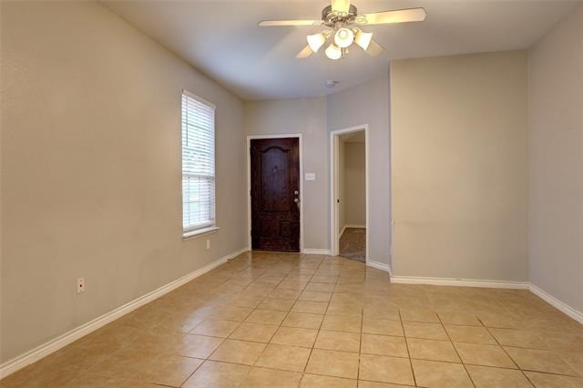 5916 Round Up Lane - Photo 2