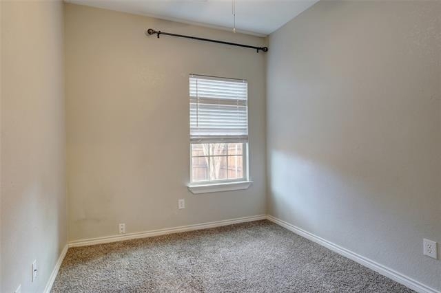 5916 Round Up Lane - Photo 11