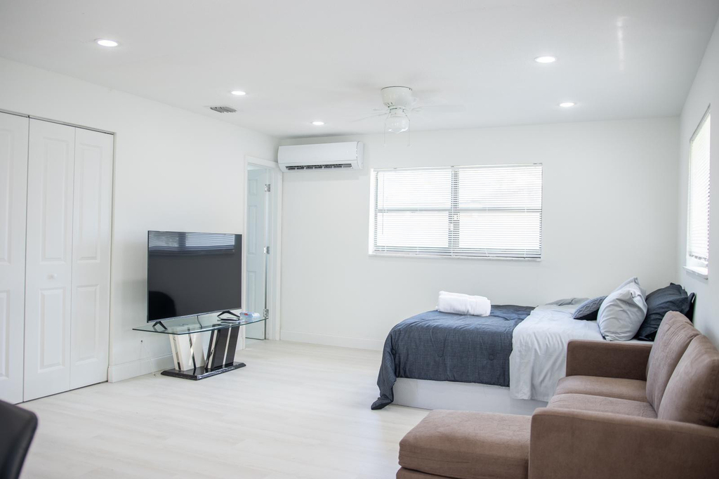 320 Nw 4th Avenue - Photo 4