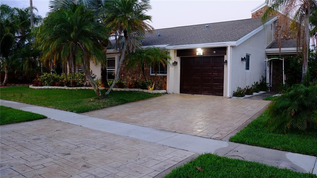 531 Sw 167th Terrace - Photo 3