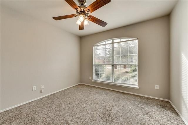 409 Knoll Park Court - Photo 19