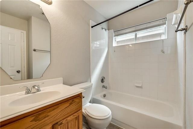409 Knoll Park Court - Photo 17
